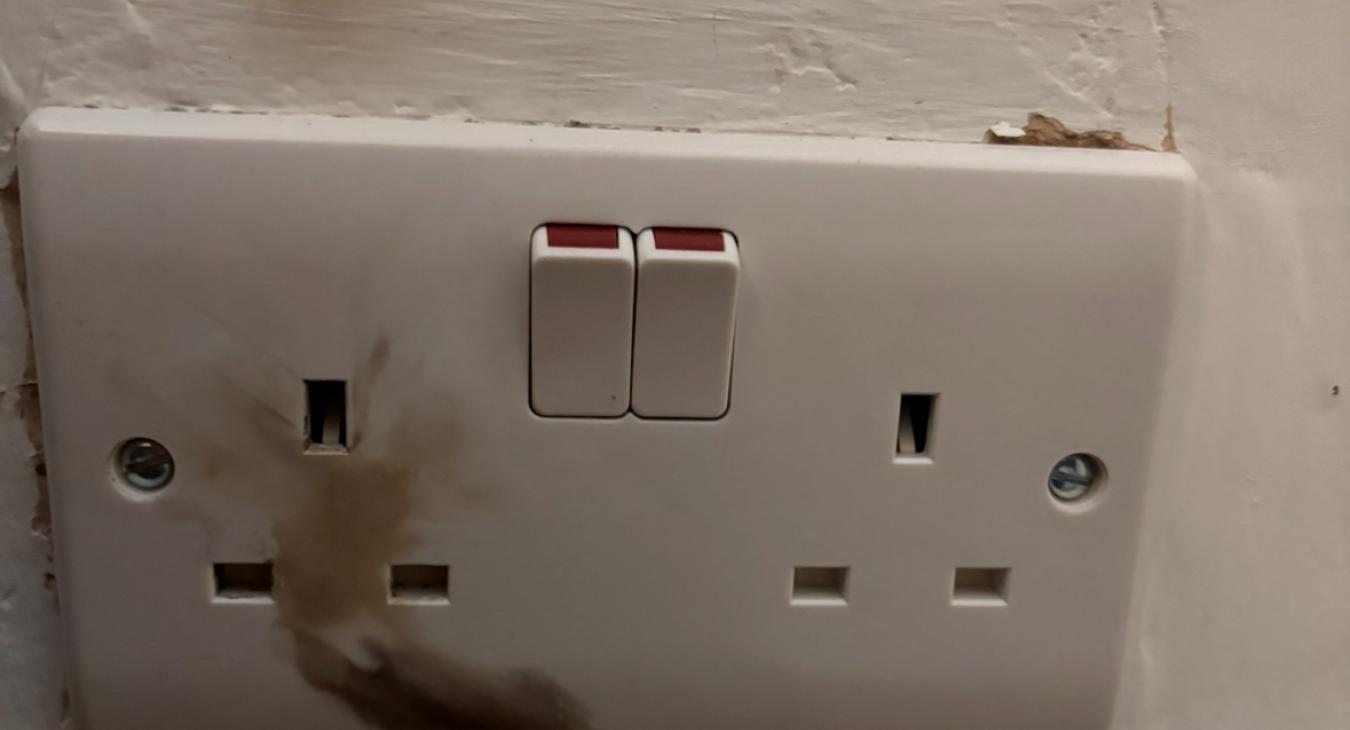 Socket that was over heating and nearly caught fire 